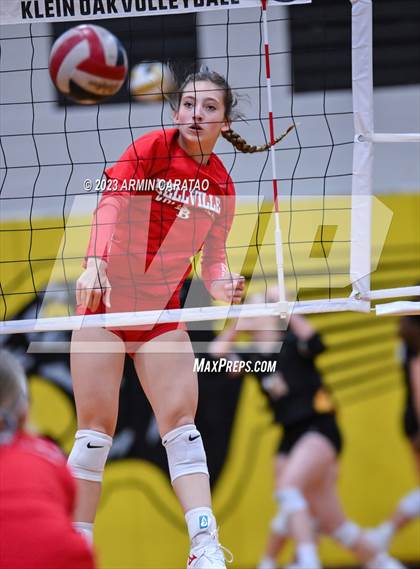 Thumbnail 3 in Bellville @ Klein Oak photogallery.