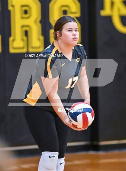Thumbnail 3 in Bellville @ Klein Oak photogallery.
