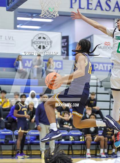 Thumbnail 3 in Rock Creek Christian Academy White vs. Wheeler (5 for the Fight National Hoopfest) photogallery.
