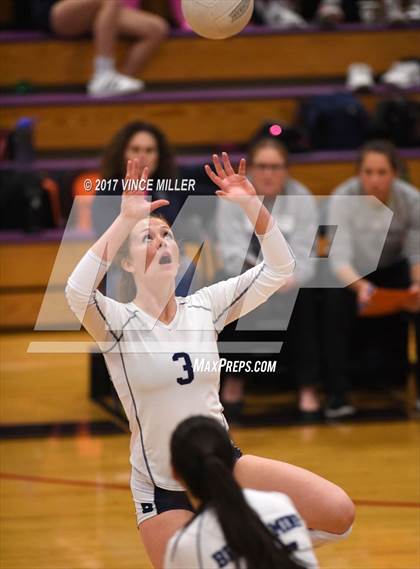 Thumbnail 3 in Bellarmine Prep @ Sumner photogallery.
