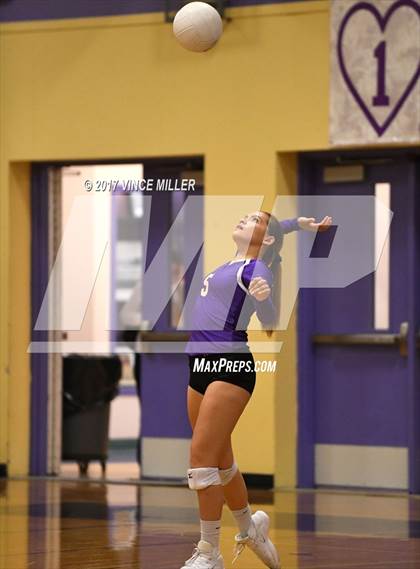 Thumbnail 3 in Bellarmine Prep @ Sumner photogallery.