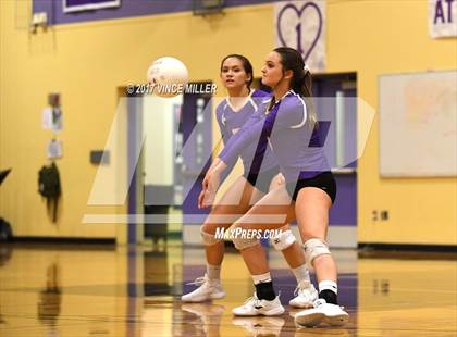 Thumbnail 3 in Bellarmine Prep @ Sumner photogallery.