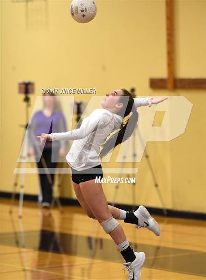 Thumbnail 1 in Bellarmine Prep @ Sumner photogallery.