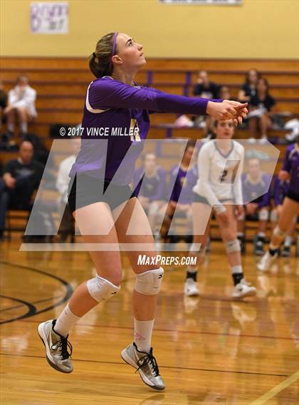 Thumbnail 3 in Bellarmine Prep @ Sumner photogallery.