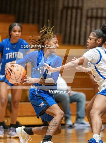 Thumbnail 2 in Triton @ Westover photogallery.