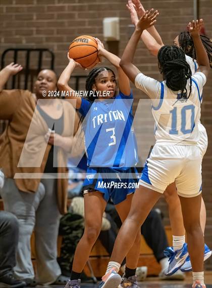 Thumbnail 1 in Triton @ Westover photogallery.