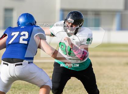 Thumbnail 1 in Hilltop @ Chula Vista photogallery.