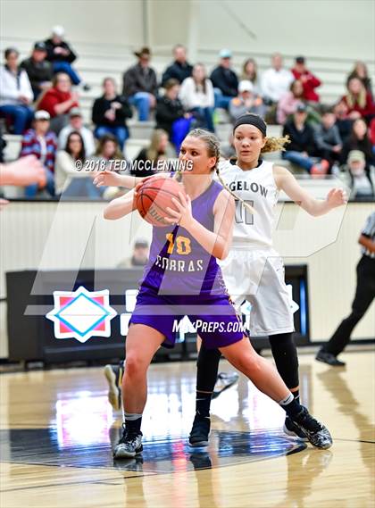 Thumbnail 3 in Fountain Lake vs. Bigelow (Perry County Classic) photogallery.