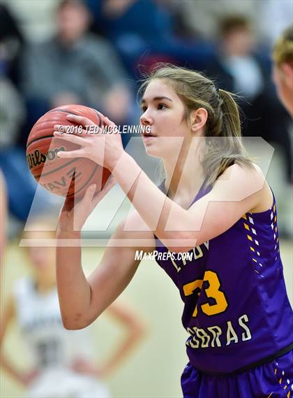Thumbnail 1 in Fountain Lake vs. Bigelow (Perry County Classic) photogallery.