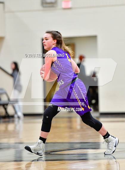 Thumbnail 2 in Fountain Lake vs. Bigelow (Perry County Classic) photogallery.