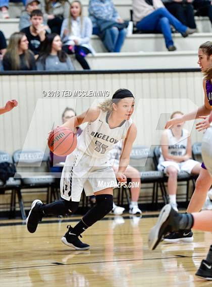 Thumbnail 3 in Fountain Lake vs. Bigelow (Perry County Classic) photogallery.