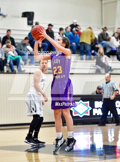 Thumbnail 2 in Fountain Lake vs. Bigelow (Perry County Classic) photogallery.