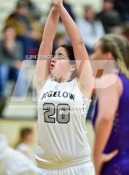 Thumbnail 3 in Fountain Lake vs. Bigelow (Perry County Classic) photogallery.