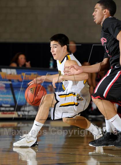 Thumbnail 1 in Rancho Verde vs. Ventura (I Have a Dream Classic) photogallery.