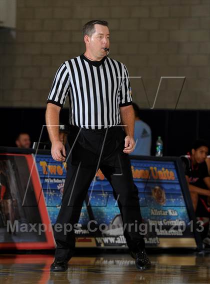 Thumbnail 3 in Rancho Verde vs. Ventura (I Have a Dream Classic) photogallery.