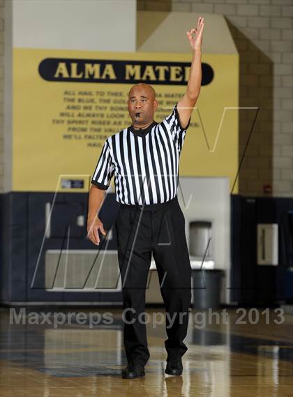 Thumbnail 3 in Rancho Verde vs. Ventura (I Have a Dream Classic) photogallery.