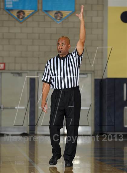 Thumbnail 2 in Rancho Verde vs. Ventura (I Have a Dream Classic) photogallery.