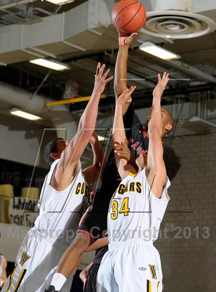 Thumbnail 3 in Rancho Verde vs. Ventura (I Have a Dream Classic) photogallery.