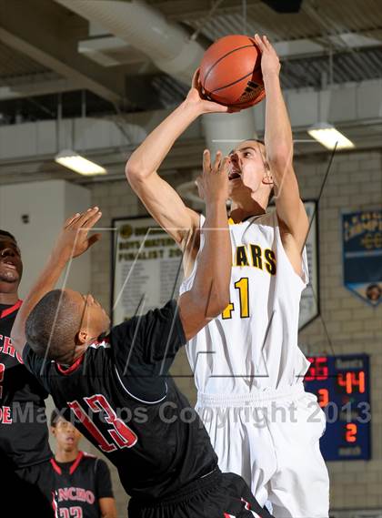 Thumbnail 1 in Rancho Verde vs. Ventura (I Have a Dream Classic) photogallery.
