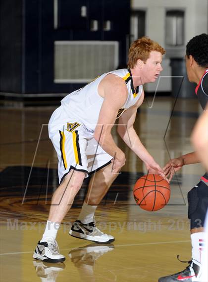 Thumbnail 2 in Rancho Verde vs. Ventura (I Have a Dream Classic) photogallery.