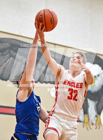 Thumbnail 2 in Lampasas @ Salado photogallery.