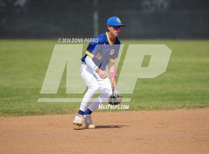 Thumbnail 2 in Charter Oak @ Covina photogallery.
