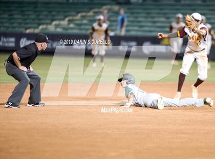 Thumbnail 2 in Nogales vs. Horizon (AIA 5A State Final) photogallery.