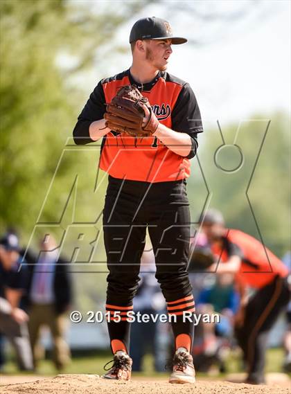 Thumbnail 3 in Mattituck @ Babylon (Section 11 Class B Final Game 2) photogallery.