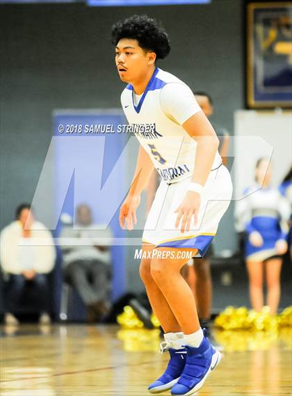 Thumbnail 1 in Moreau Catholic @ Newark Memorial photogallery.