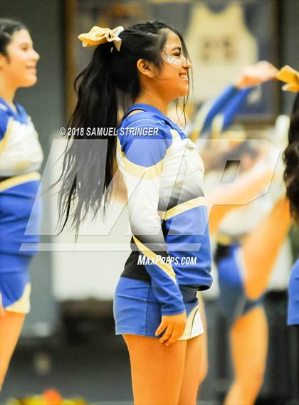 Thumbnail 3 in Moreau Catholic @ Newark Memorial photogallery.