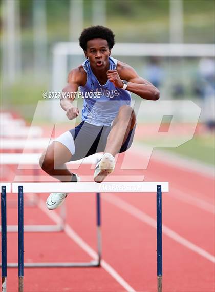 Thumbnail 1 in Golden Valley @ Saugus photogallery.