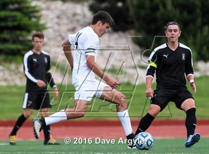 Thumbnail 2 in Viewmont vs. Lone Peak (UHSAA 5A Semifinal) photogallery.