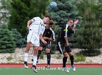 Thumbnail 3 in Viewmont vs. Lone Peak (UHSAA 5A Semifinal) photogallery.