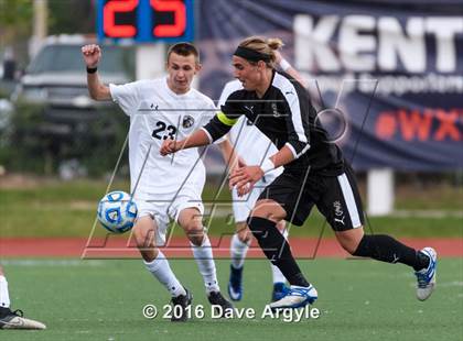 Thumbnail 3 in Viewmont vs. Lone Peak (UHSAA 5A Semifinal) photogallery.