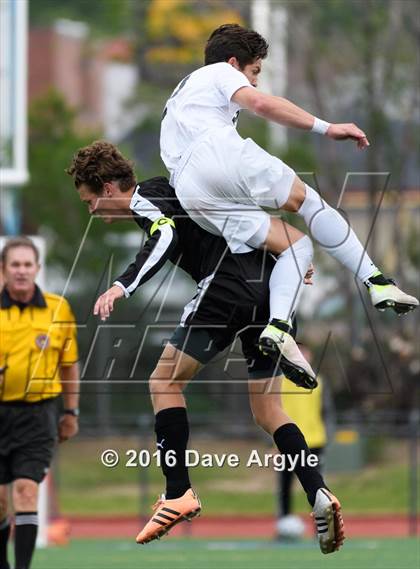 Thumbnail 3 in Viewmont vs. Lone Peak (UHSAA 5A Semifinal) photogallery.