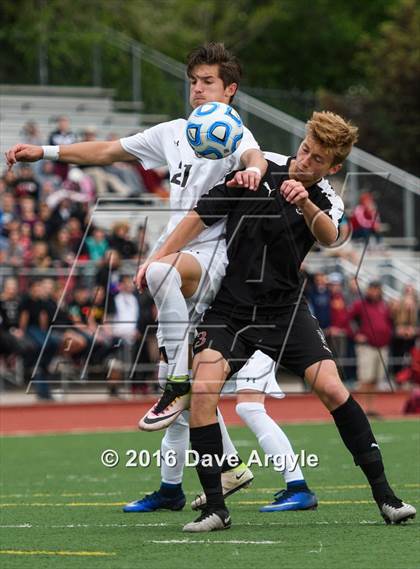 Thumbnail 1 in Viewmont vs. Lone Peak (UHSAA 5A Semifinal) photogallery.