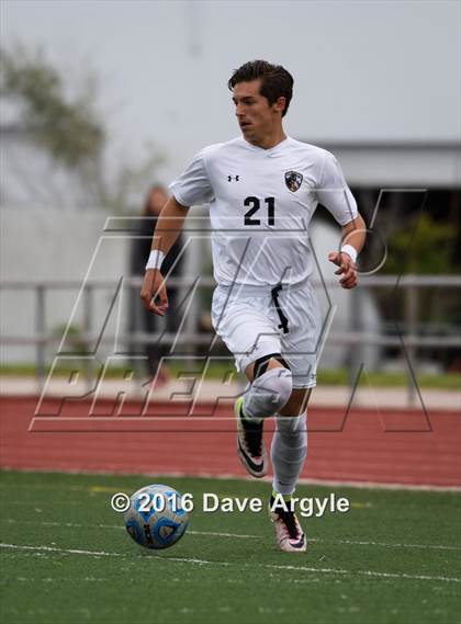 Thumbnail 2 in Viewmont vs. Lone Peak (UHSAA 5A Semifinal) photogallery.