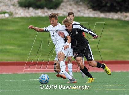Thumbnail 3 in Viewmont vs. Lone Peak (UHSAA 5A Semifinal) photogallery.