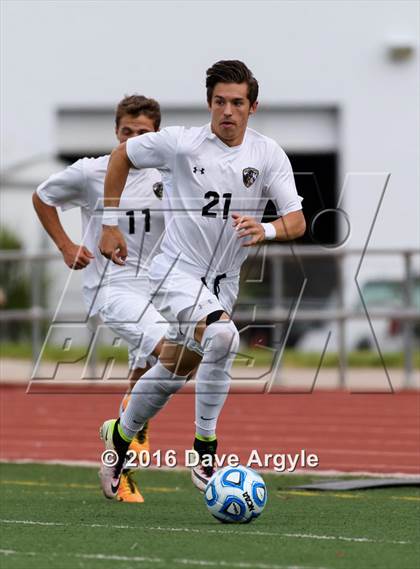 Thumbnail 3 in Viewmont vs. Lone Peak (UHSAA 5A Semifinal) photogallery.