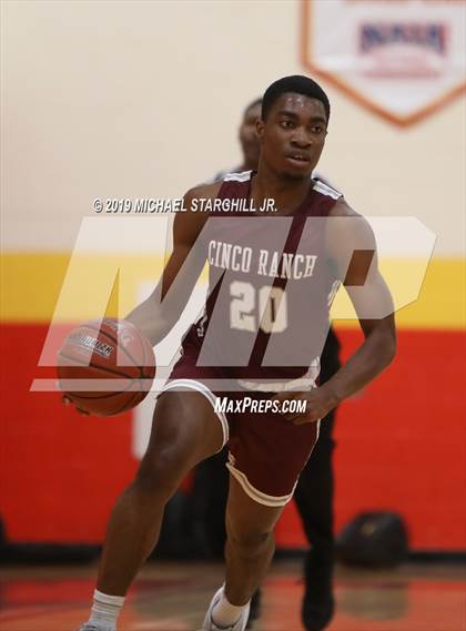 Thumbnail 3 in Cinco Ranch vs. Clear Falls (Christmas Crossover) photogallery.