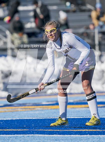 Thumbnail 2 in Johnstown vs. Carle Place (NYSPHSAA Class C Semfinal) photogallery.