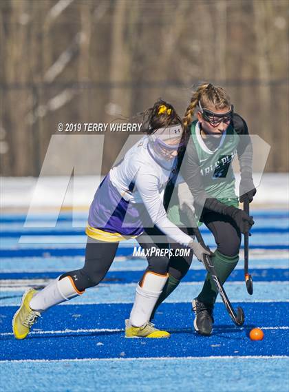 Thumbnail 3 in Johnstown vs. Carle Place (NYSPHSAA Class C Semfinal) photogallery.
