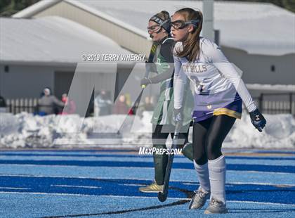 Thumbnail 1 in Johnstown vs. Carle Place (NYSPHSAA Class C Semfinal) photogallery.