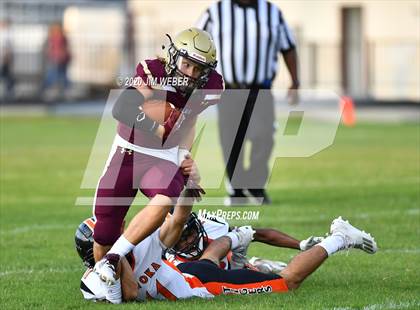 Thumbnail 2 in Warner vs. Wewoka photogallery.
