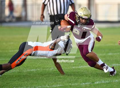 Thumbnail 3 in Warner vs. Wewoka photogallery.