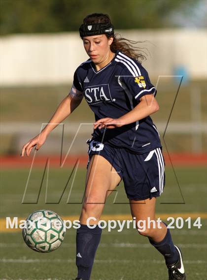 Thumbnail 1 in Aquinas @ Bishop Carroll photogallery.
