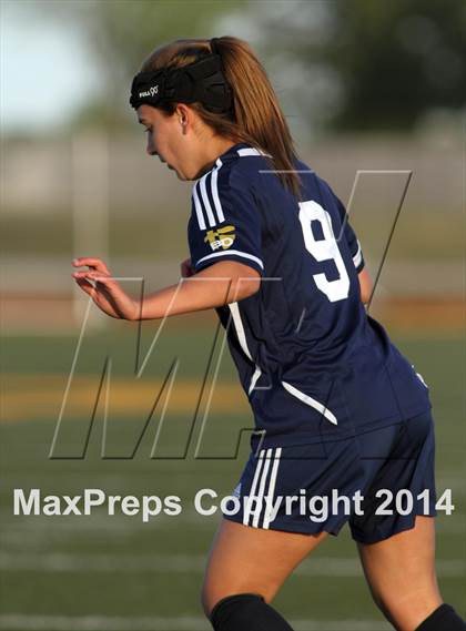 Thumbnail 2 in Aquinas @ Bishop Carroll photogallery.