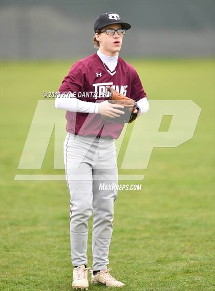 Thumbnail 2 in Whitewright vs Cumby (Blue Ridge Tournament) photogallery.