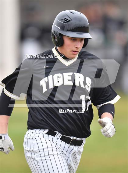 Thumbnail 1 in Whitewright vs Cumby (Blue Ridge Tournament) photogallery.