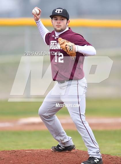 Thumbnail 2 in Whitewright vs Cumby (Blue Ridge Tournament) photogallery.